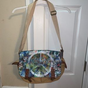 Madden girl rare imagine messenger bag peace sign